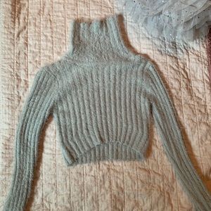 Misguided crop sweater, new without tags